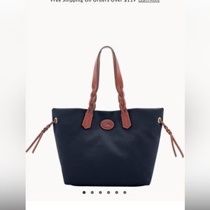 Dooney & Bourke Tote bag